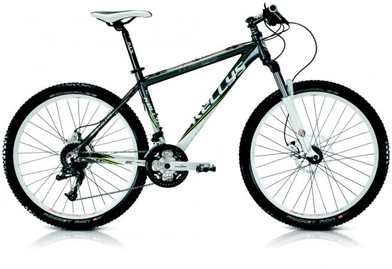 KELLYS MAGIC titanium 2011