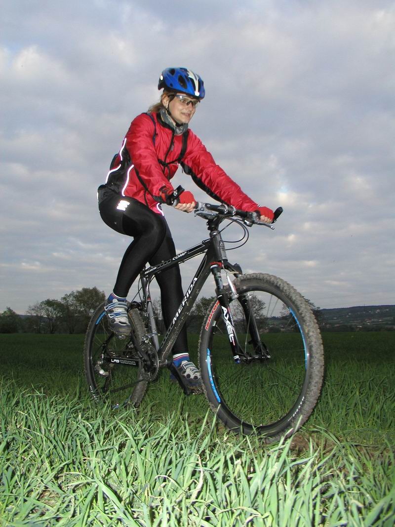 Merida Mission Comp / ŠTĚRBA-KOLA.cz
