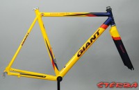 RÁM SIL GIANT PELETON SL60